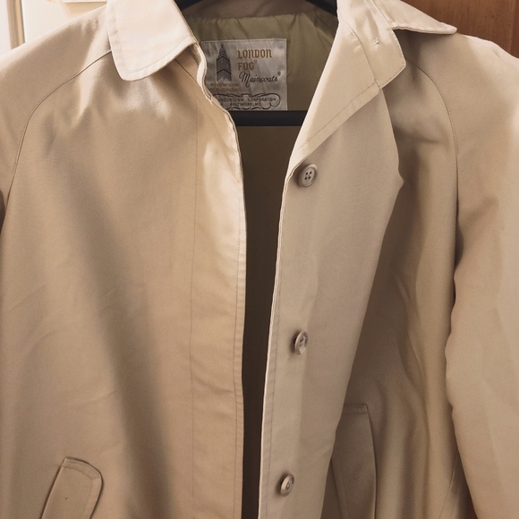 London Fog Jackets & Blazers - Women's London Fog Coat Tan Size 10